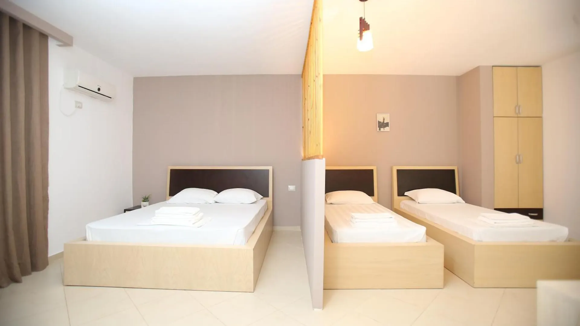 Tekb Rooms & Apartments Vlore