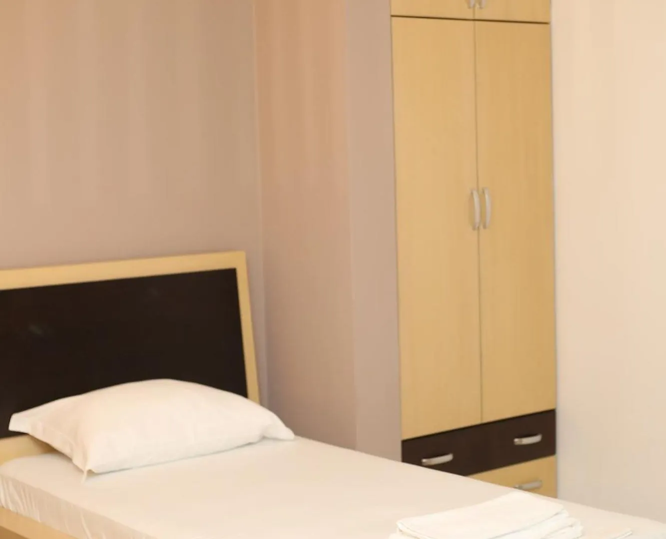Tekb Rooms & Apartments Vlore