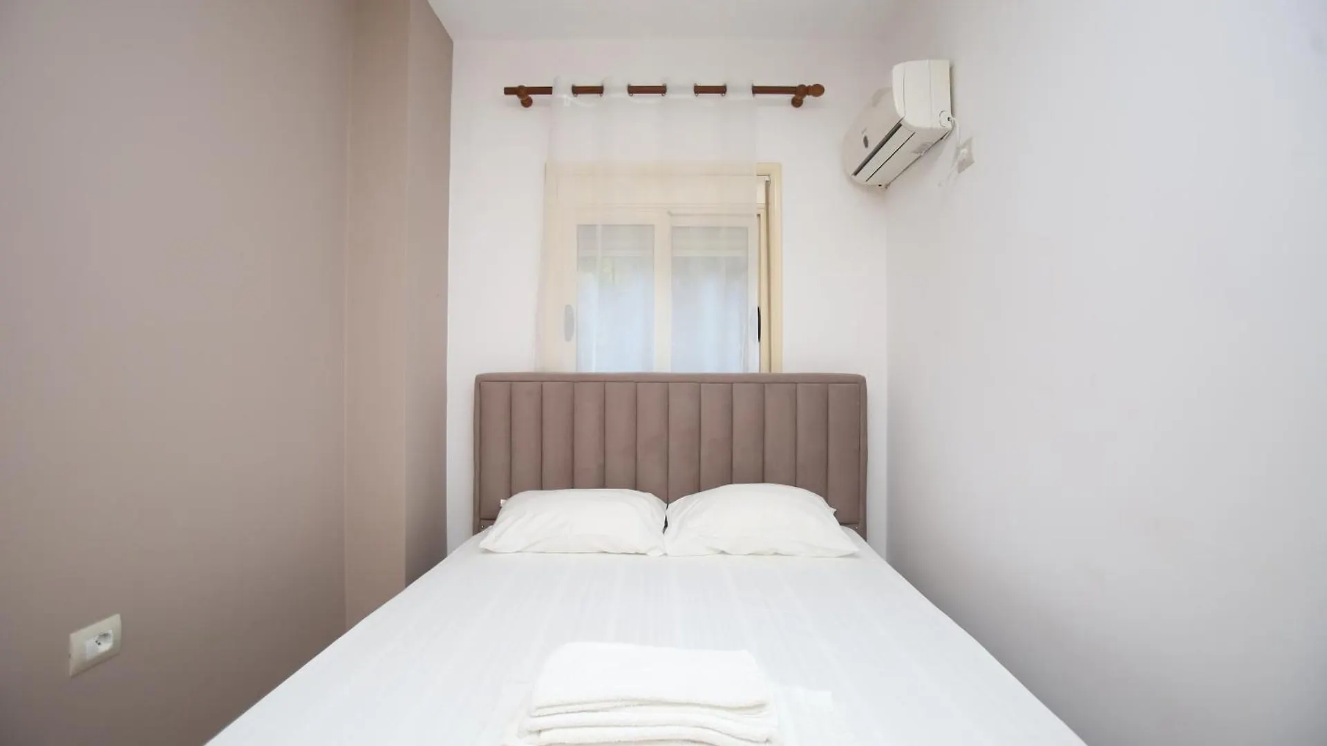 Tekb Rooms & Apartments Vlore Albania